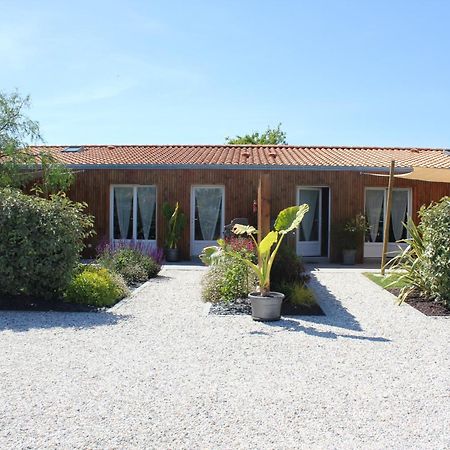 Aux Quereux De Bel Air Appartement Andilly-les-Marais Buitenkant foto